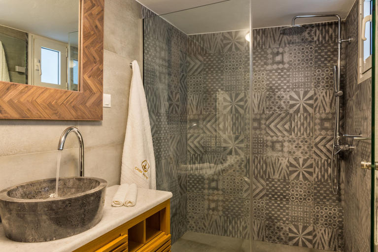 Bathroom 4, Casa Irene, Crete