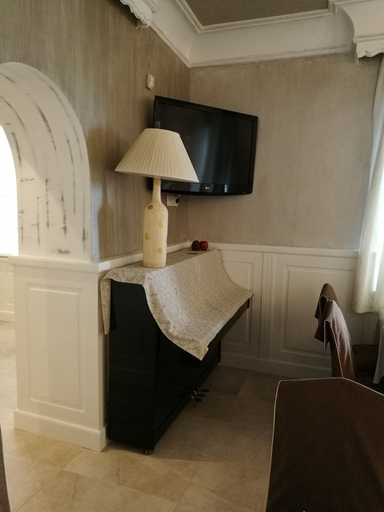 Bedroom 4, Hotel Restaurante Montserrat, Granada