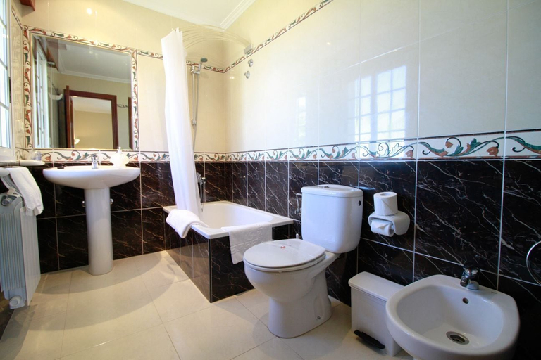 Bathroom 3, Casa Mariano, Pontevedra