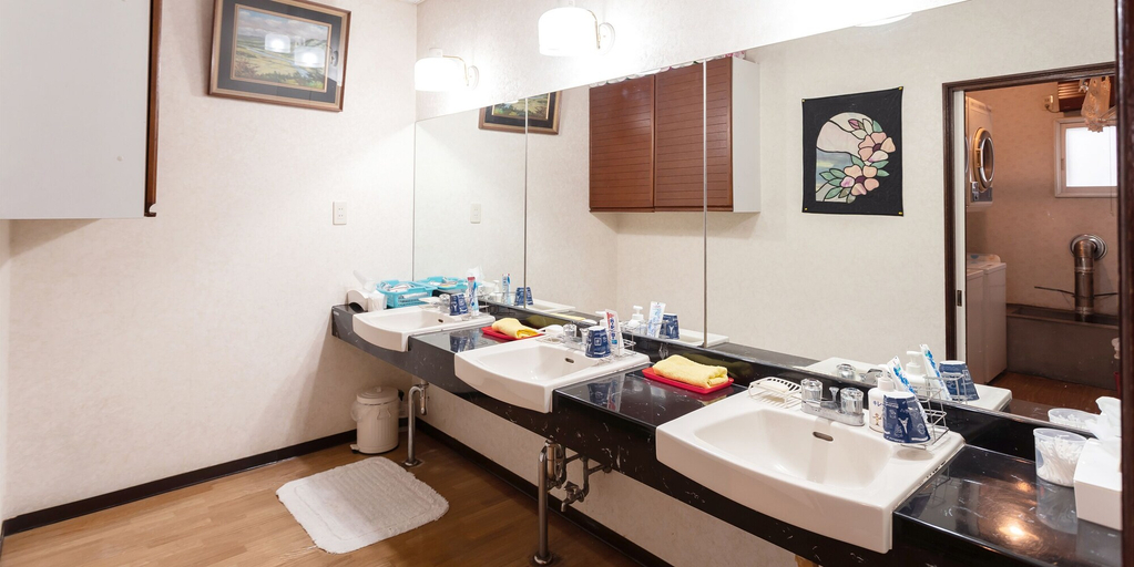 Bathroom, Pension Setsurin, Sapporo