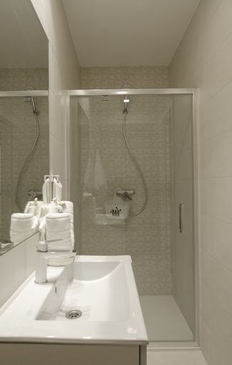 Bathroom 3, Hostel Green, Zagreb