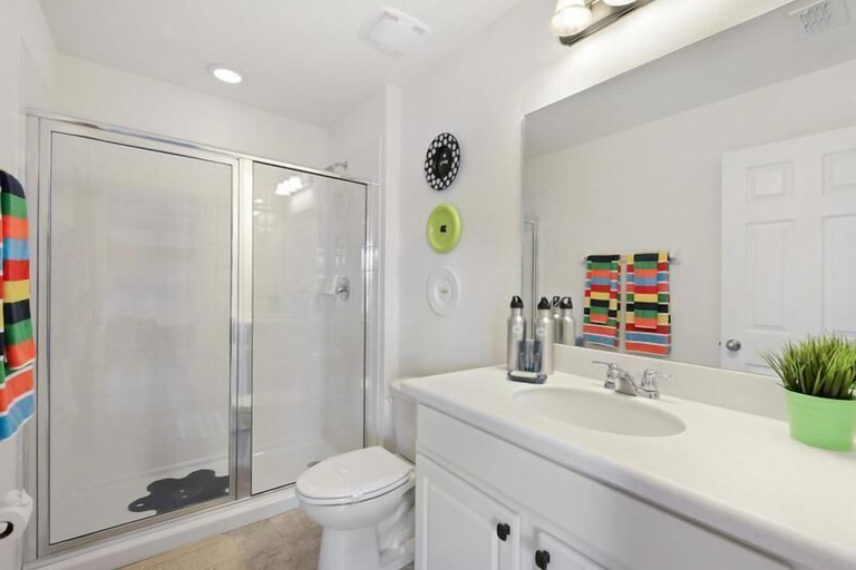 Bathroom 3, 1339yc, Polk