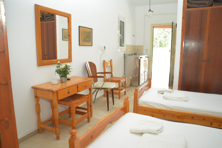 Bedroom 4, Joanna Apartments, Ionian Islands