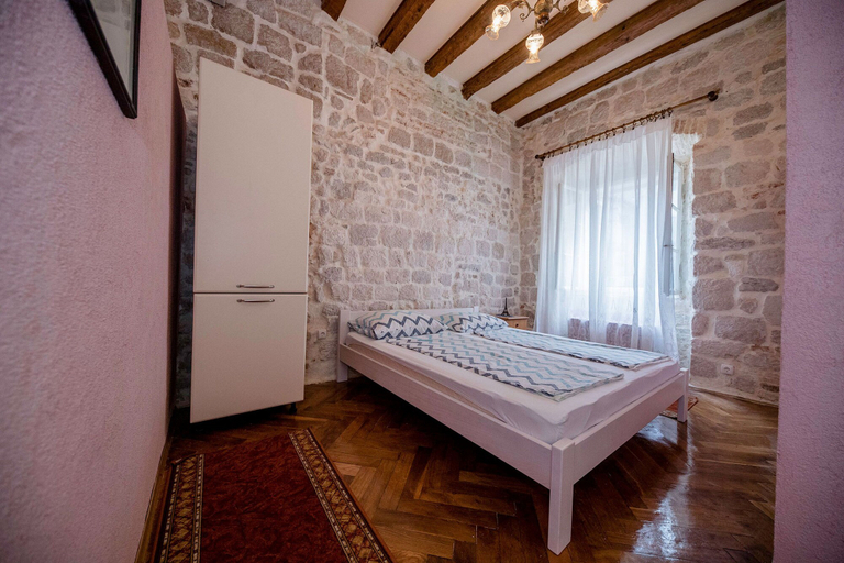 Others 5, Apartment Four tower, Lopar/Supetarska Draga