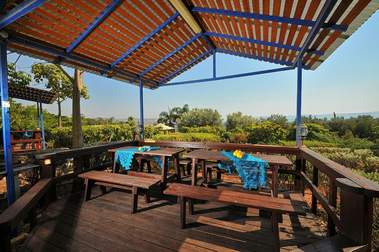 Others 4, The Golan Cabin