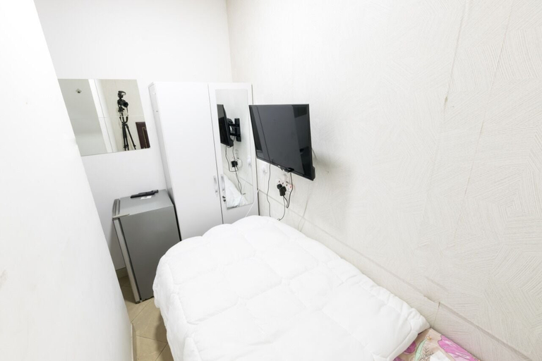 Room 3, Marina Crown Tower, Dubai