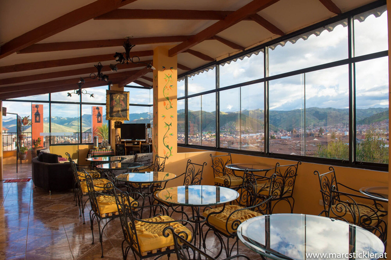 Food & Drinks 5, Hostal Qolqampata, Cusco