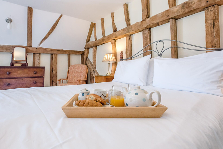 Bedroom 2, Harvest Cottage, Valley Farm Barns, Snape, Suffolk
