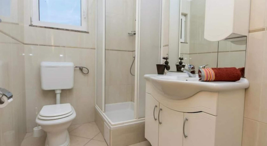 Bathroom 3, Apartments Meri, Seget