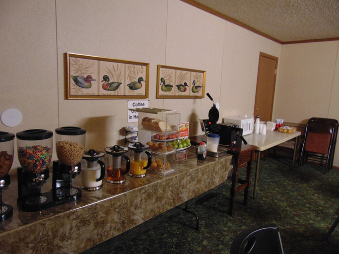 Food & Drinks 5, Heritage House Inn, Bailey