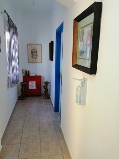 Others 5, Marousi Rooms, South Aegean