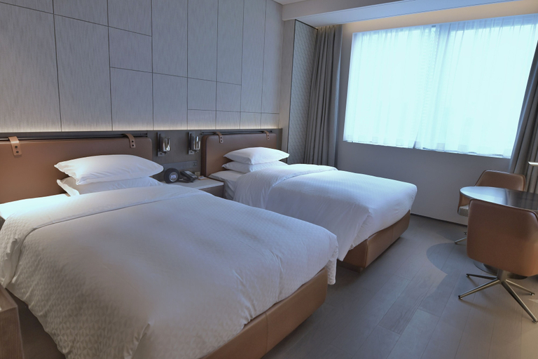 Bedroom 2, Four Points by Sheraton Chengdu Tianfu New Area, Chengdu