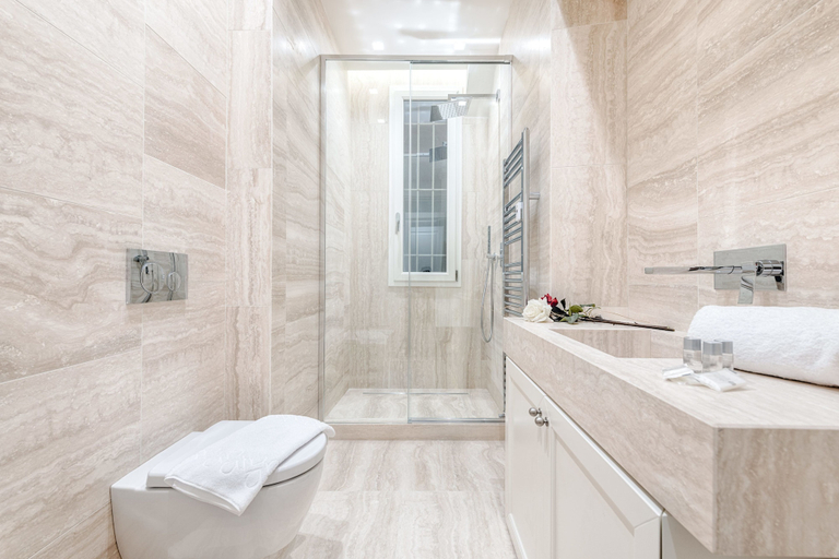 Bathroom 4, Luxury Blue River by Mmega, Florence