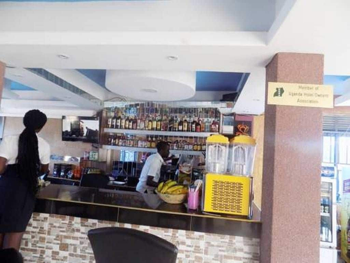 Others 4, Japs Motel Mbarara, Kashari