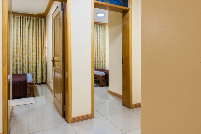 Others 4, Great Deal Apartment - Blue Pearl, Kampala