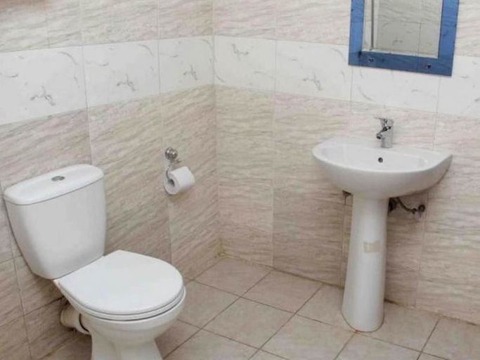 Bathroom, Vic James Apartments, Amuwo Odofin