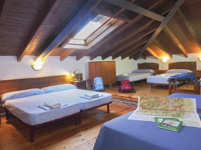 Bedroom 2, Casa de la Montaña, Asturias