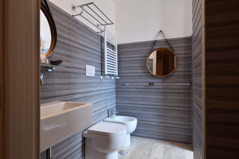 Bathroom 4, Relais Barberini, Roma