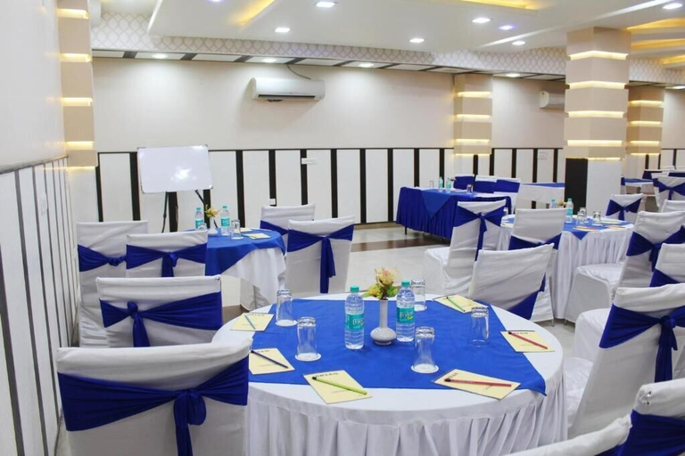 Food & Drinks 5, Hotel R K Palace, Jaipur