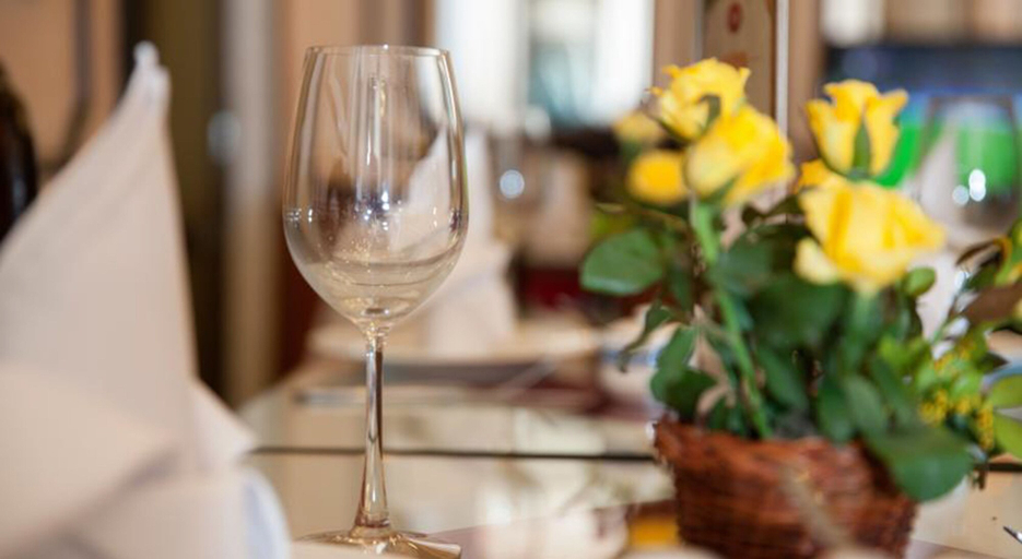 Food & Drinks 4, Lucky Hotel, Hoàn Kiếm