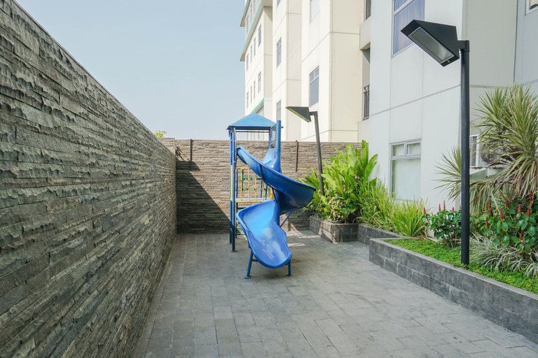 Others 3, Comfy Studio at Gading Greenhill Apartment, Jakarta Utara