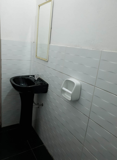 Bathroom 3, Casa Karmenka, Cusco