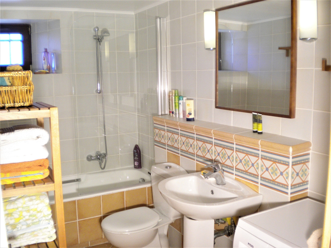 Bathroom, Stone House For You, Peloponnese