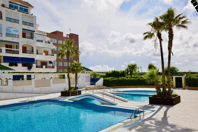 Sport & Beauty 4, 039 All Year Sun & Pool / AC - Wifi, Alicante