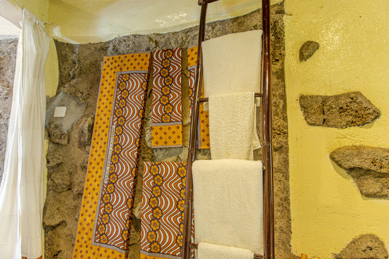 Bathroom 4, Mbweha Camp Lake Nakuru, Gilgil