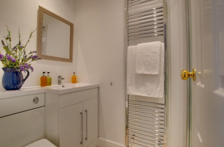 Bathroom 4, Lowbyer Manor Country House, Cumbria