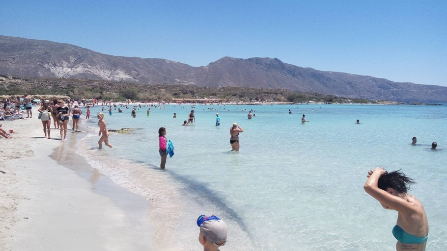 Others 5, Villa Oasis, Crete
