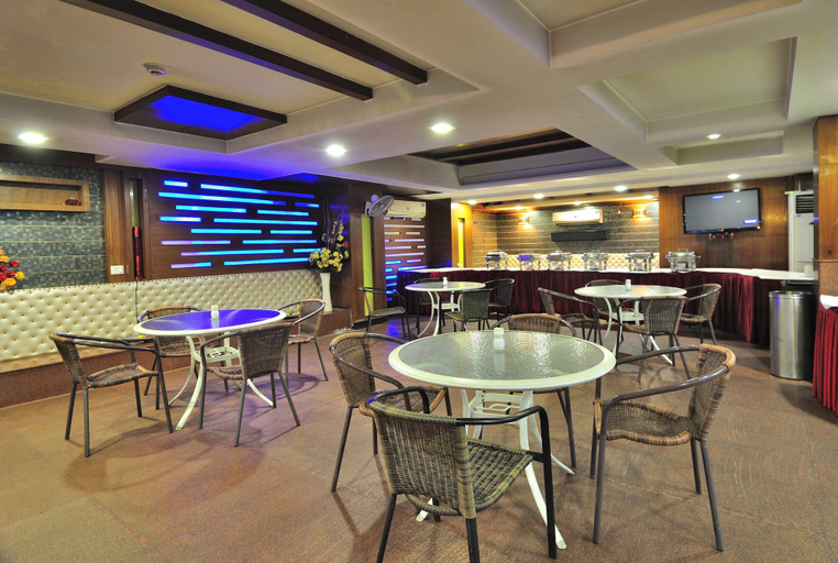 Food & Drinks 5, Hotel Krishna Residency at Dwarka, Delhi