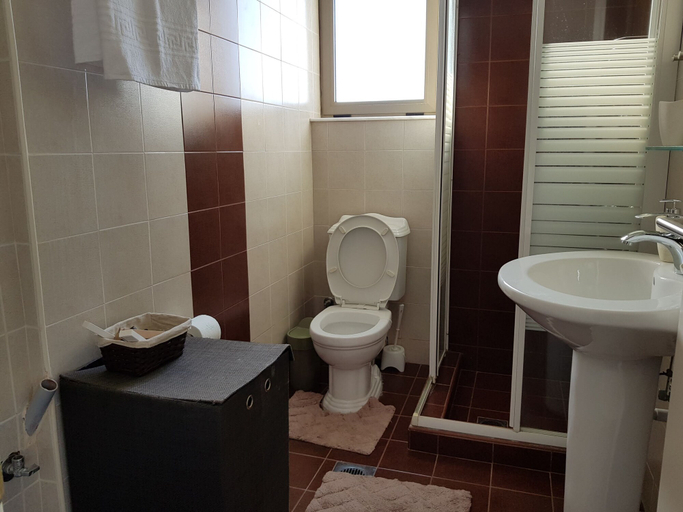 Bathroom 3, Iriana's Apartments in Center, Crete
