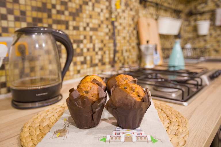 Food & Drinks 5, Emperoom Millionnaya, Sankt-Peterburg gorsovet