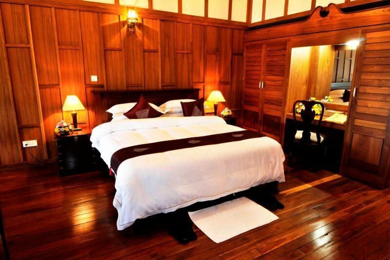 Bedroom 2, The View Resort & Restaurant, Mandalay