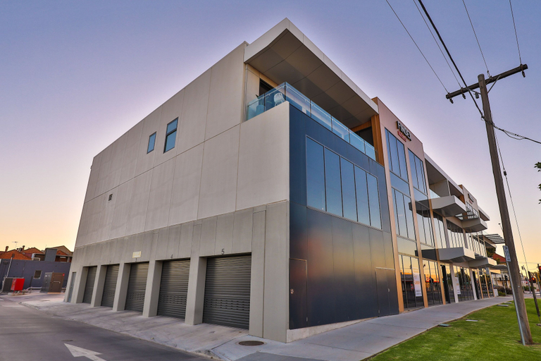 Exterior & Views 2, Indulge Apartments City View Penthouses, Mildura - Pt A
