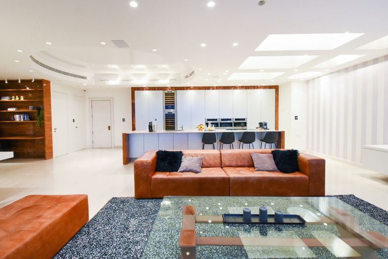 Others 5, Tower Sea View Luxury 32 Floor Apartment