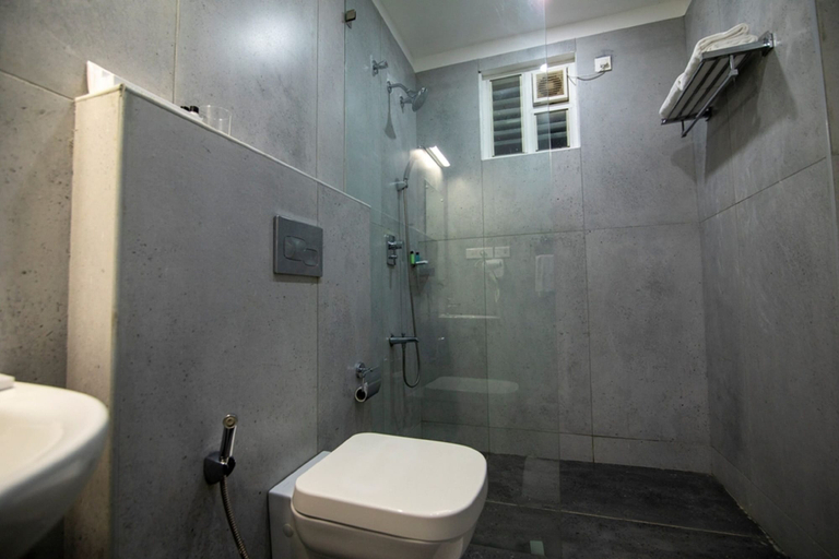 Bathroom 3, Anna Residency, Puducherry