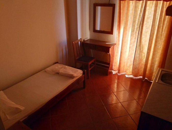 Bedroom 3, Atlantis, South Aegean