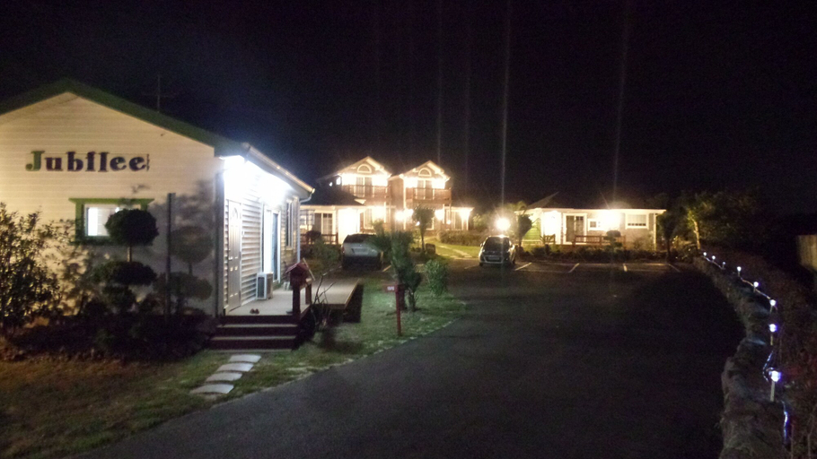 Exterior & Views 2, Jeju Jubilee Pension, Seogwipo