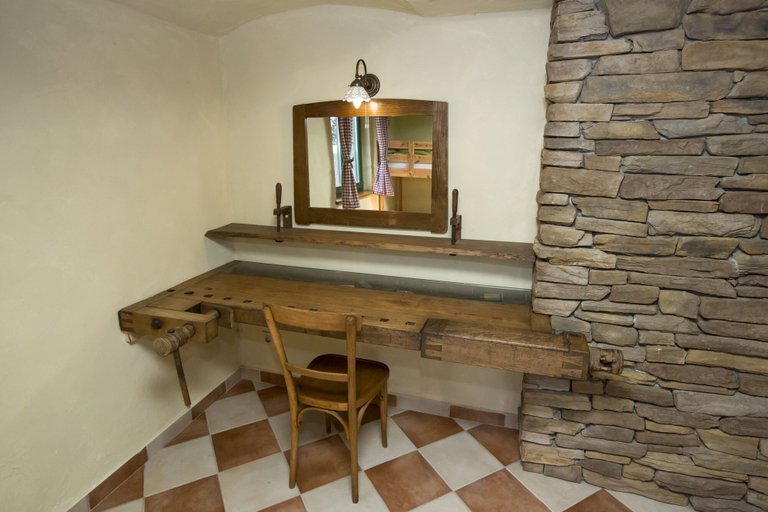 Others 5, Cottage Suha, Bohinj