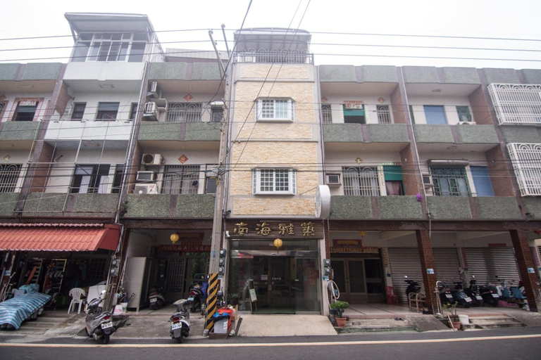 Exterior & Views 2, SouthSea B&B, Pingtung