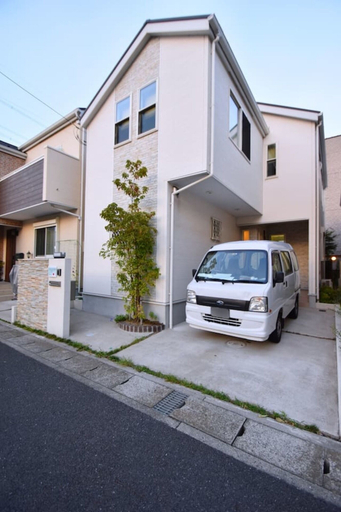 Exterior & Views 2, Maihama House, Edogawa