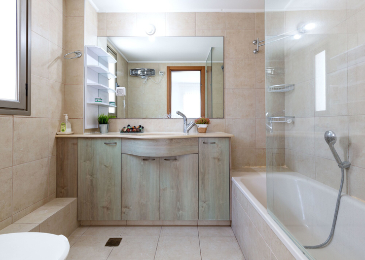Bathroom, Laguna Water Front 1
