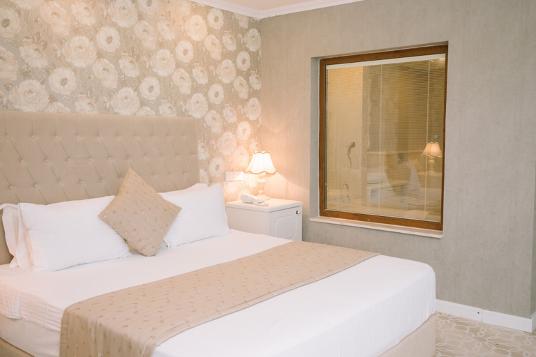 Bedroom 4, Burgaz Izer Hotel, Lüleburgaz