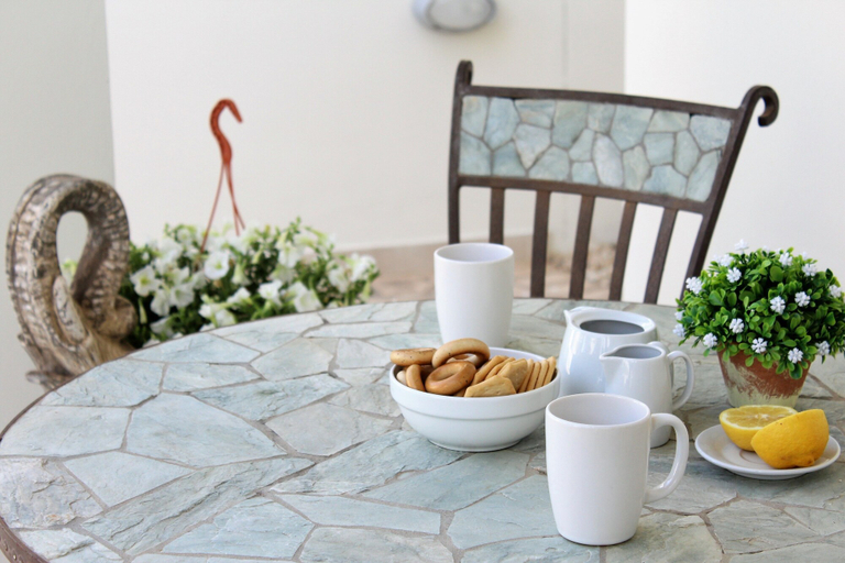 Food & Drinks 5, Avrora Villa PV