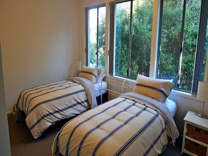 Bedroom 3, On the Beach at Fingal Bay, Port Stephens