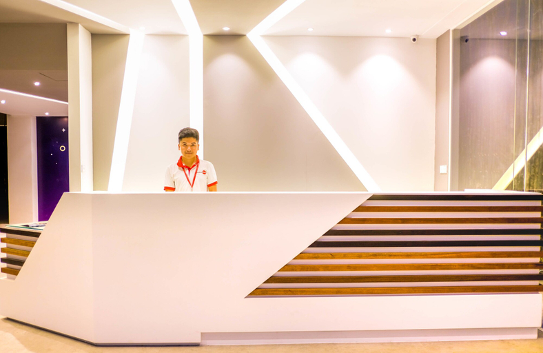 Others 3, Service One, Phnom Penh
