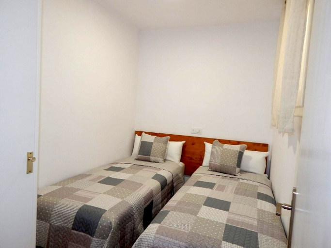 Bedroom 2, En Platja d'Aro, Girona