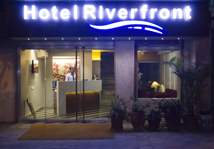 Hotel Riverfront, Ahmadabad